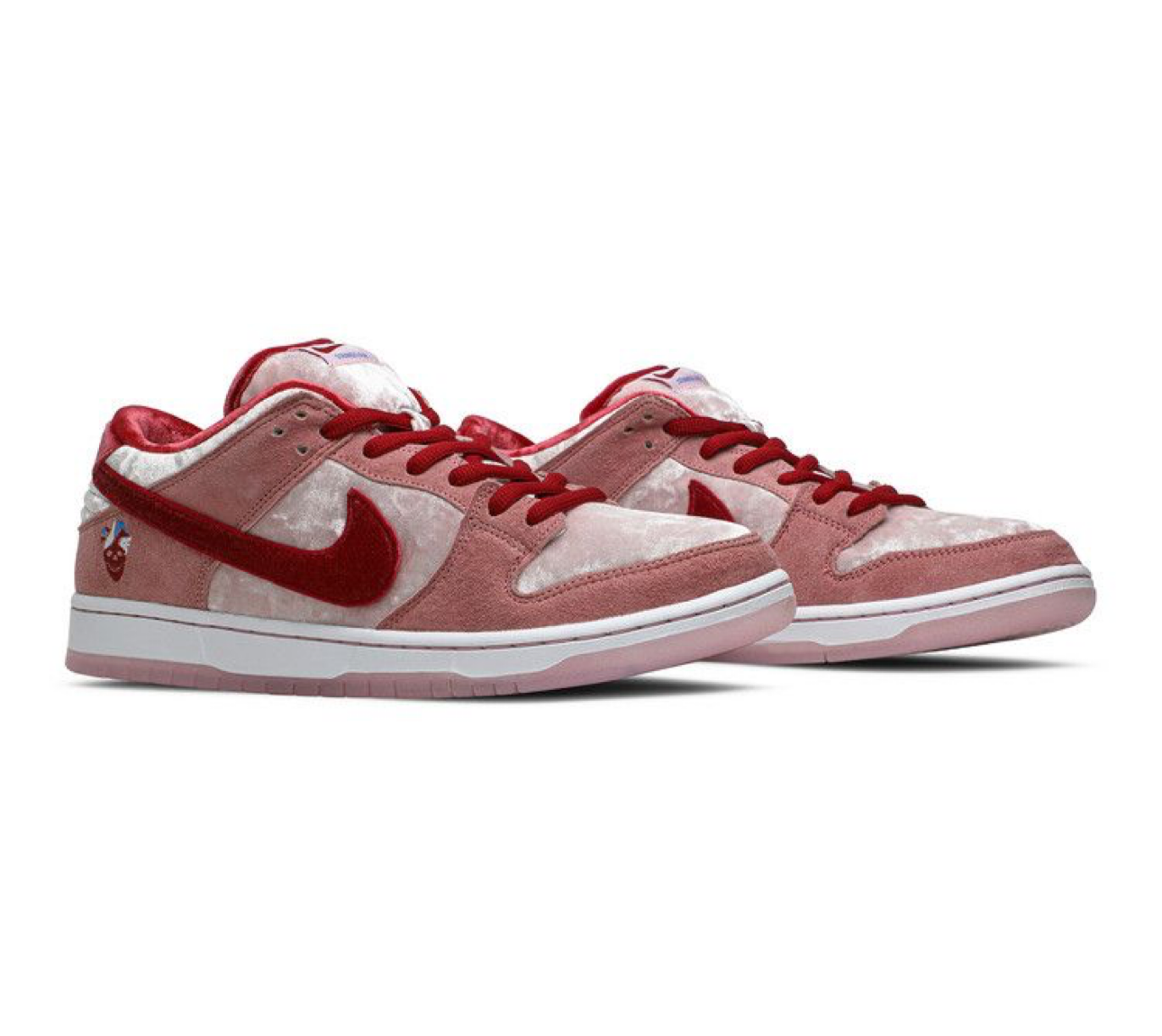 Nike Dunk Low SB x StrangeLove Valentines Day